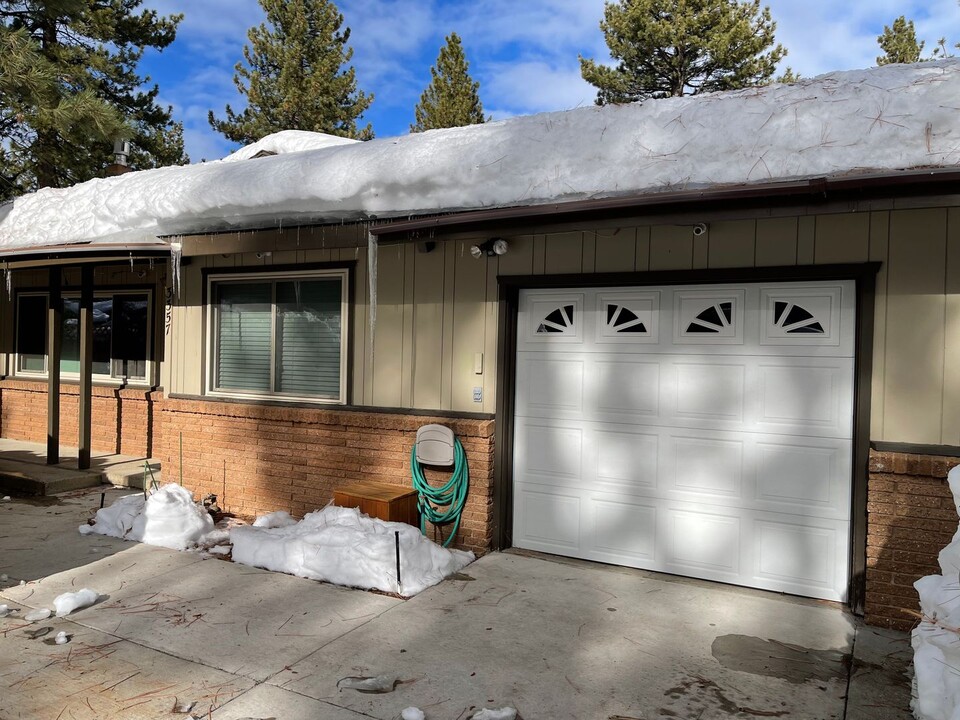 3357 Treehaven Dr in South Lake Tahoe, CA - Building Photo