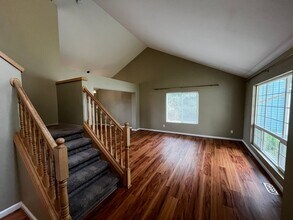 11667 Vantage Vista Pl in Silverdale, WA - Building Photo - Building Photo