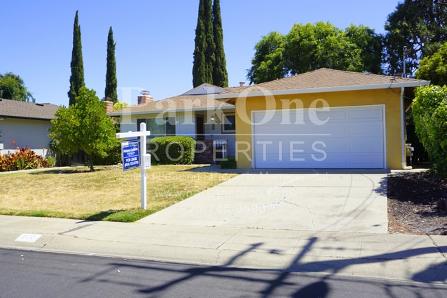 property at 926 Notre Dame Ave