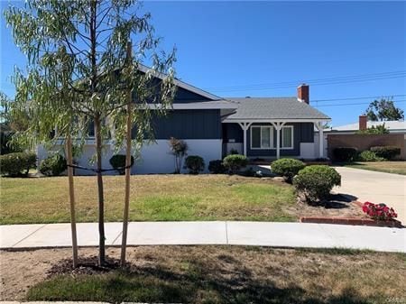 property at 22815 Elm Ave