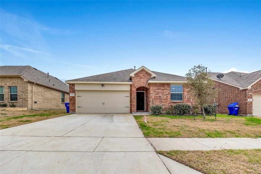 2132 Whispering Sage blvd in Royse City, TX - Building Photo