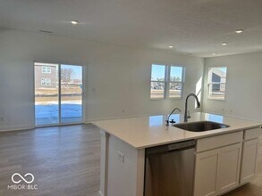 820 Hardin Pl in Greenwood, IN - Building Photo - Building Photo