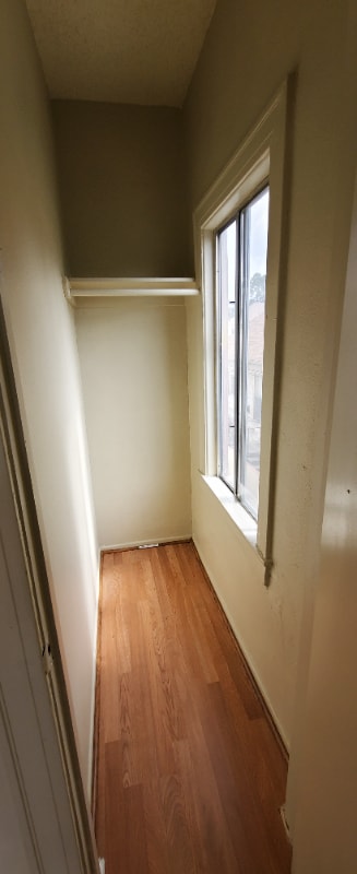 1833 11th Pl in Los Angeles, CA - Foto de edificio - Building Photo