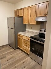 Cedar Edge Apartments in Cedarburg, WI - Foto de edificio - Building Photo