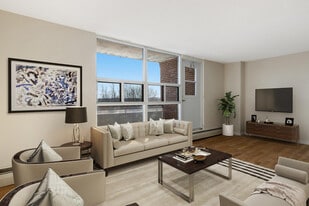 Willowbrook Apartments in Ottawa, ON - Building Photo