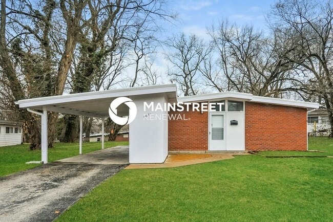 6671 Bitteroot Ln in St. Louis, MO - Building Photo - Building Photo