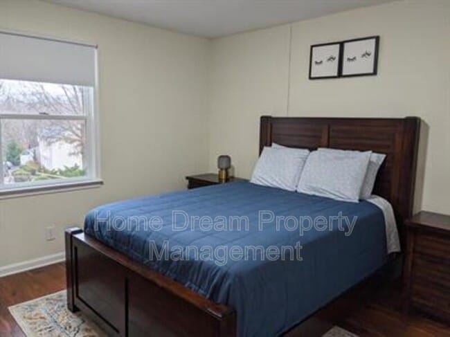 property at 11 Endicott Ln