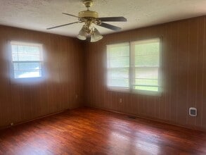 239 Roy Mason Ln in Canton, GA - Building Photo - Building Photo