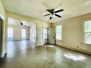 242 E Commerce St in Bridgeton, NJ - Building Photo - Building Photo