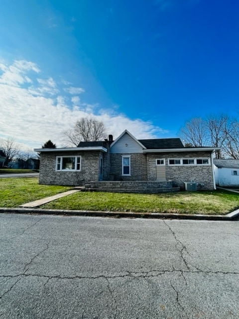 415 E Cedar St in Franklin, KY - Building Photo - Building Photo