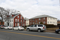 269-271 Broadway in Arlington, MA - Foto de edificio - Building Photo