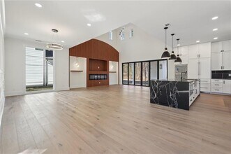 120 Thome Dr in Alpharetta, GA - Building Photo - Building Photo