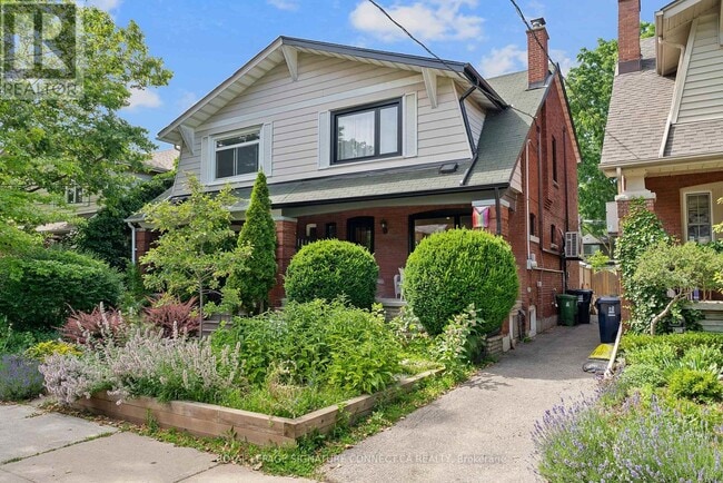 property at 16 Springdale Blvd