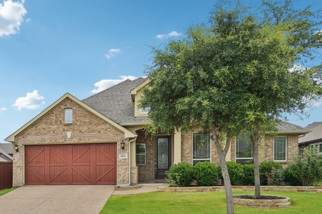 property at 1616 Downing Dr