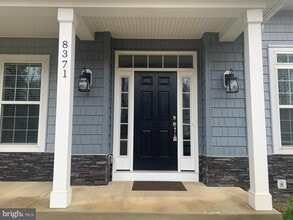 8371 Jill Brenda Ct in Manassas, VA - Building Photo - Building Photo