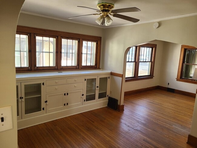 3827 University Ave in Des Moines, IA - Building Photo - Building Photo