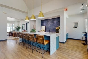 Remington Ranch in San Antonio, TX - Building Photo