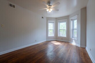 664 E 50th Pl in Chicago, IL - Building Photo - Building Photo