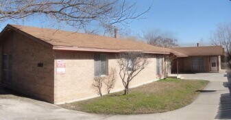 2210 Wheeler Ave in Killeen, TX - Building Photo