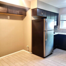 609 Oakton St in Evanston, IL - Building Photo - Building Photo