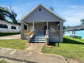 430 Center St in Bessemer, AL - Building Photo