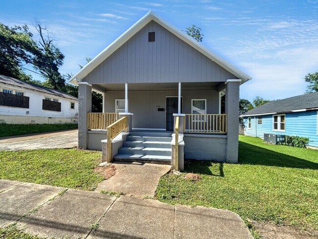 property at 430 Center St