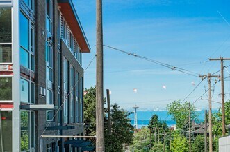 The Weatherford in Seattle, WA - Building Photo - Building Photo