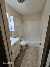 609 Elwayne Ave in Dallas, TX - Building Photo - Building Photo
