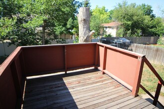 447 W Swallow Rd in Fort Collins, CO - Building Photo - Building Photo