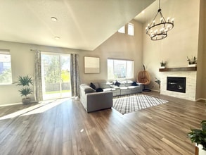 18284 Grosbeak Pl in Parker, CO - Building Photo - Building Photo