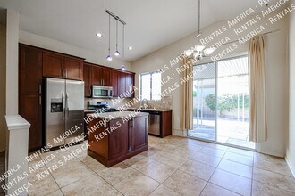 13593 W Desert Flower Dr in Goodyear, AZ - Building Photo - Building Photo