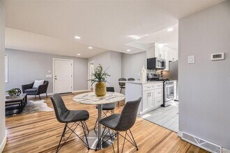 7100 E 5th Ave in Denver, CO - Building Photo - Building Photo