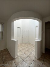 9250 William Hill Ave in Las Vegas, NV - Building Photo - Building Photo