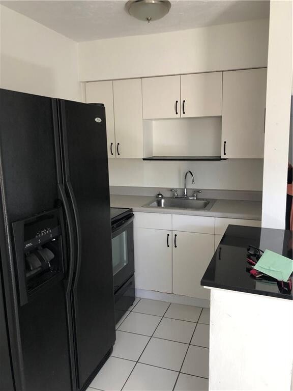 901 NE 16th Ave in Fort Lauderdale, FL - Foto de edificio - Building Photo