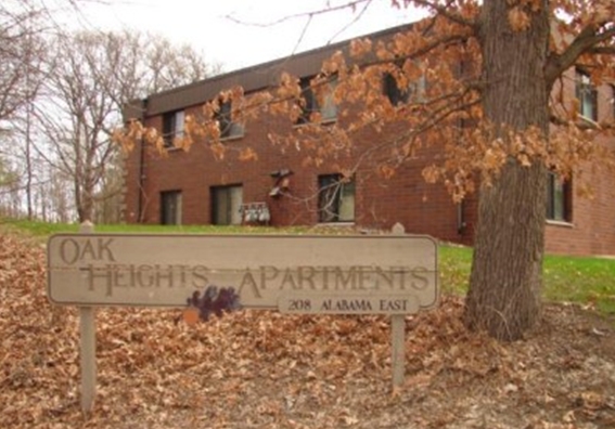 Oak Heights Apartments in Saint Croix Falls, WI - Building Photo