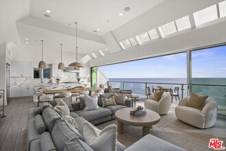 26508 Latigo Shore Dr in Malibu, CA - Building Photo - Building Photo