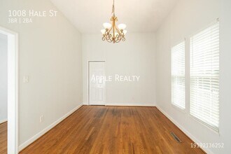 1008 Hale St in Durham, NC - Foto de edificio - Building Photo