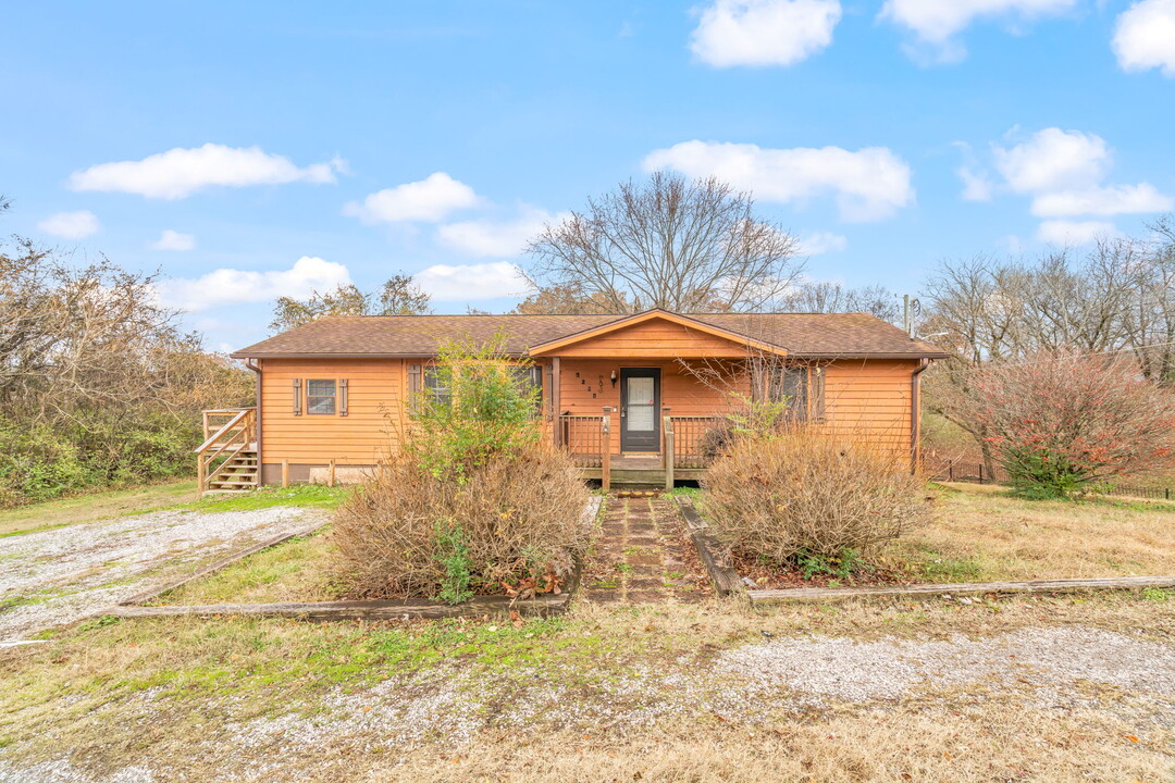 3219 O Neal St in Knoxville, TN - Building Photo