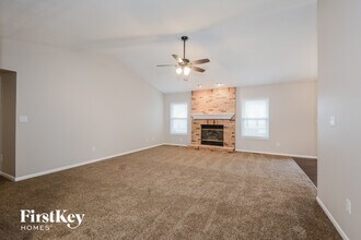 10 Kingsmont Ct in St. Peters, MO - Building Photo - Building Photo