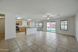 4032 E Hide Trail in Phoenix, AZ - Building Photo - Building Photo