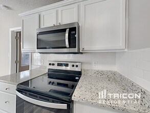 8550 Alicia Brittany Ln in Charlotte, NC - Building Photo - Building Photo