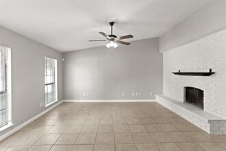 6827 Gettysburg Dr in Richmond, TX - Building Photo - Building Photo