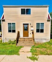 608 1st Ave NW in Minot, ND - Building Photo