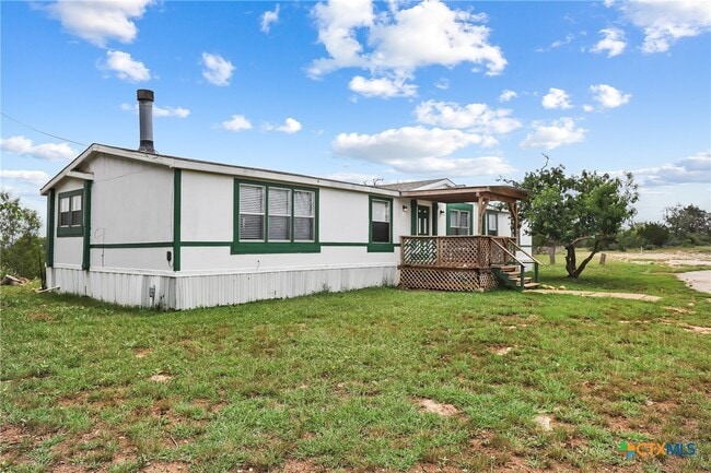 154 Oak Lawn Dr in Bandera, TX - Building Photo - Building Photo