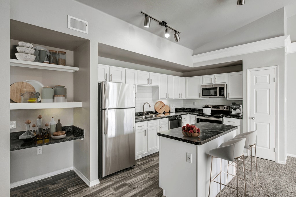 The Gio Apartments in Plano, TX - Building Photo