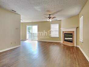 5969 Claymont Blvd in Plainfield, IN - Foto de edificio - Building Photo