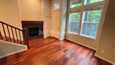 8845 SE 13th Ave in Portland, OR - Building Photo - Building Photo