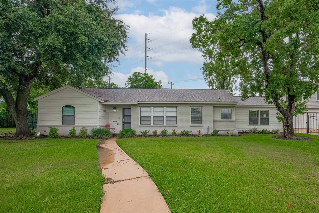 3206 Arbor St in Houston, TX - Building Photo