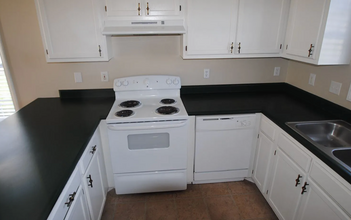 1803 Water St in Greensboro, NC - Building Photo - Building Photo