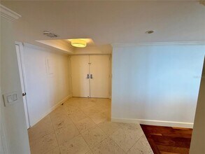 988 Blvd of the Arts in Sarasota, FL - Building Photo - Building Photo